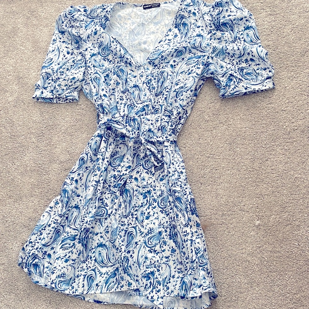 Blue Floral, Deep V Dress, Size L